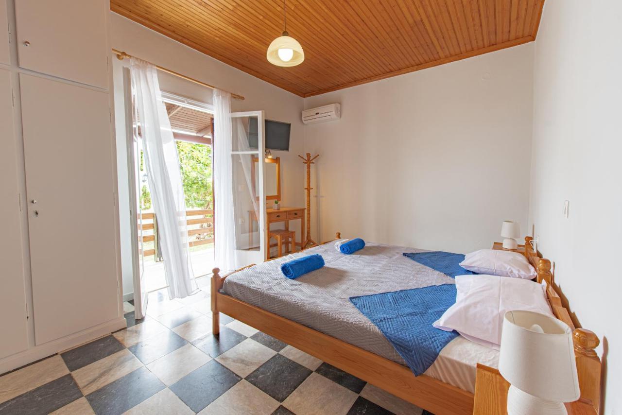 Villa Popi On The Beach Of Agios Gordios Agios Gordios  Ngoại thất bức ảnh